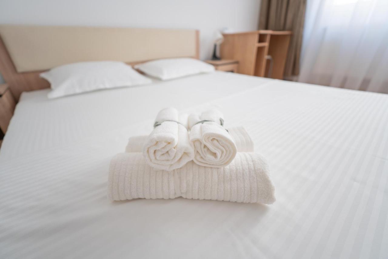 Hotel Studio Titan Bucureşti Eksteriør bilde